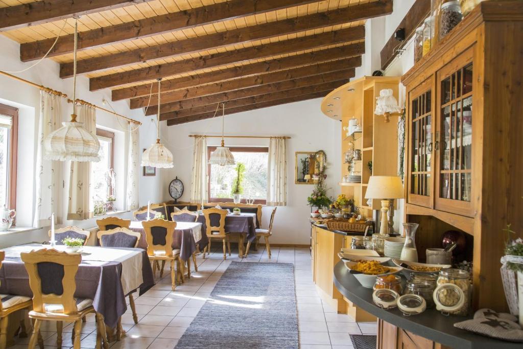 Hotel Hotel-pension-waldblick 3*